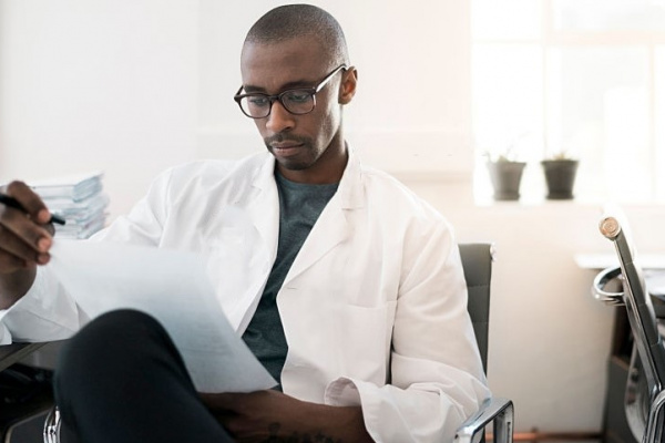 Patient Confidentiality: The Legal Framework, Ethics and Code of Conduct